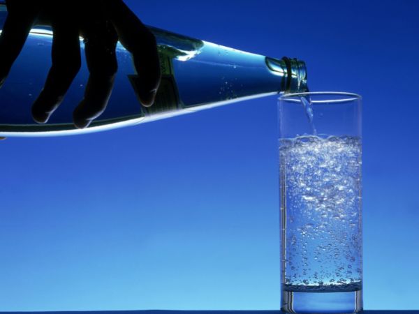 Korzyści płynące z picia wody mineralnej